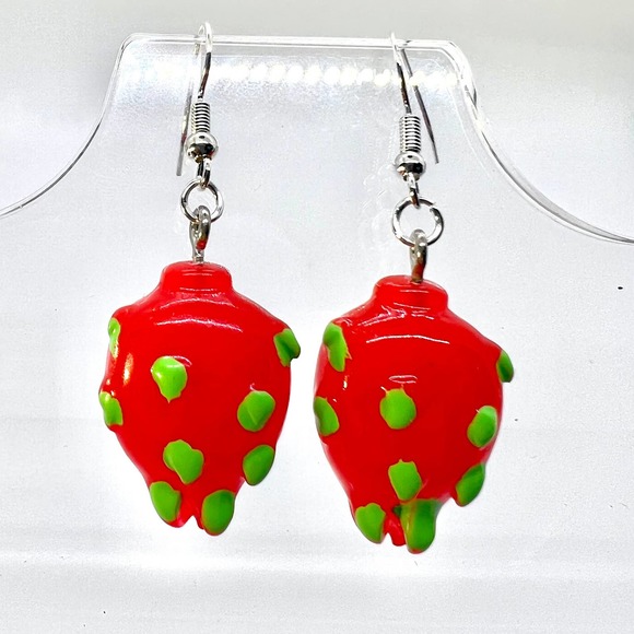 Dragon Fruit Earrings - Fruit Earrings - Food Earrings - Quirky Earrings - Picture 1 of 8